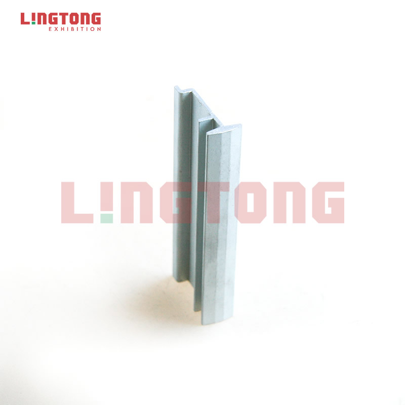 LT-M1569 Mid Panel-clamping Extrusion For Hanging Panel Exhibition Wall
